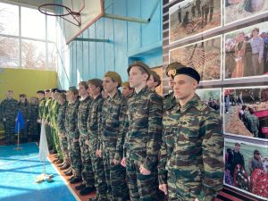 Всероссийская акция «Нашим героям» прошла в Астрахани